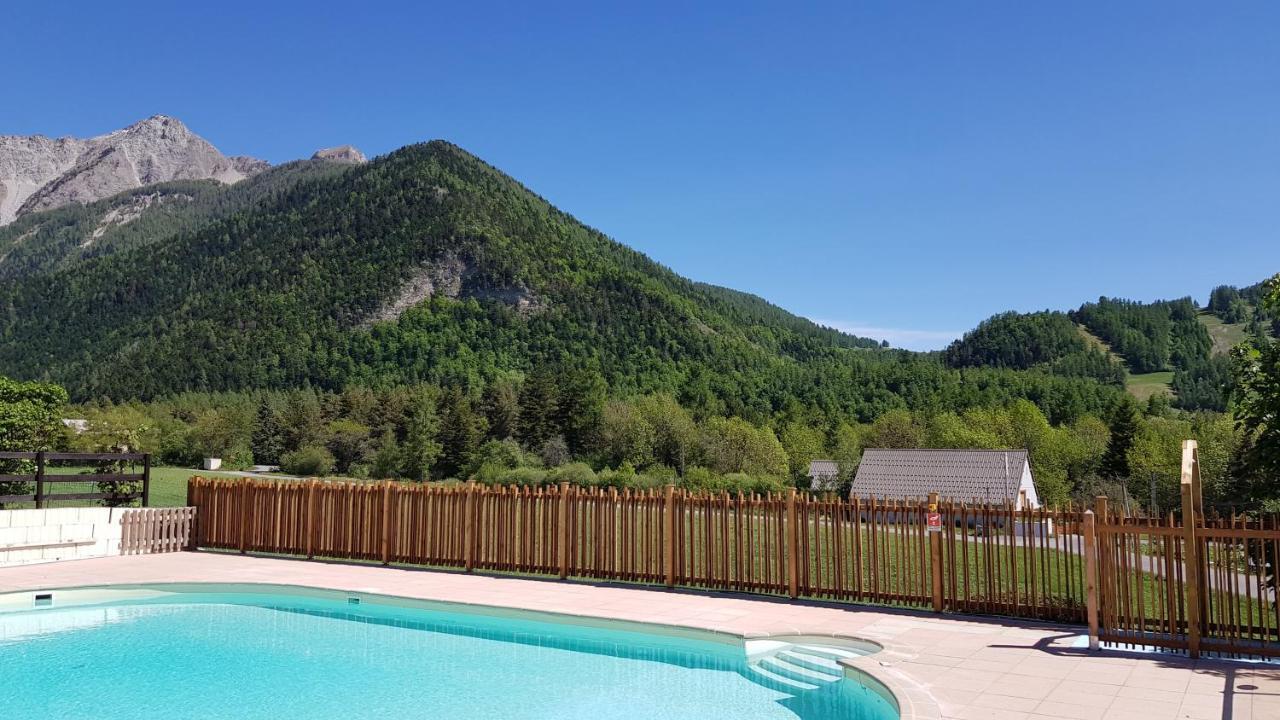 Camping Les Auches Ансель Экстерьер фото